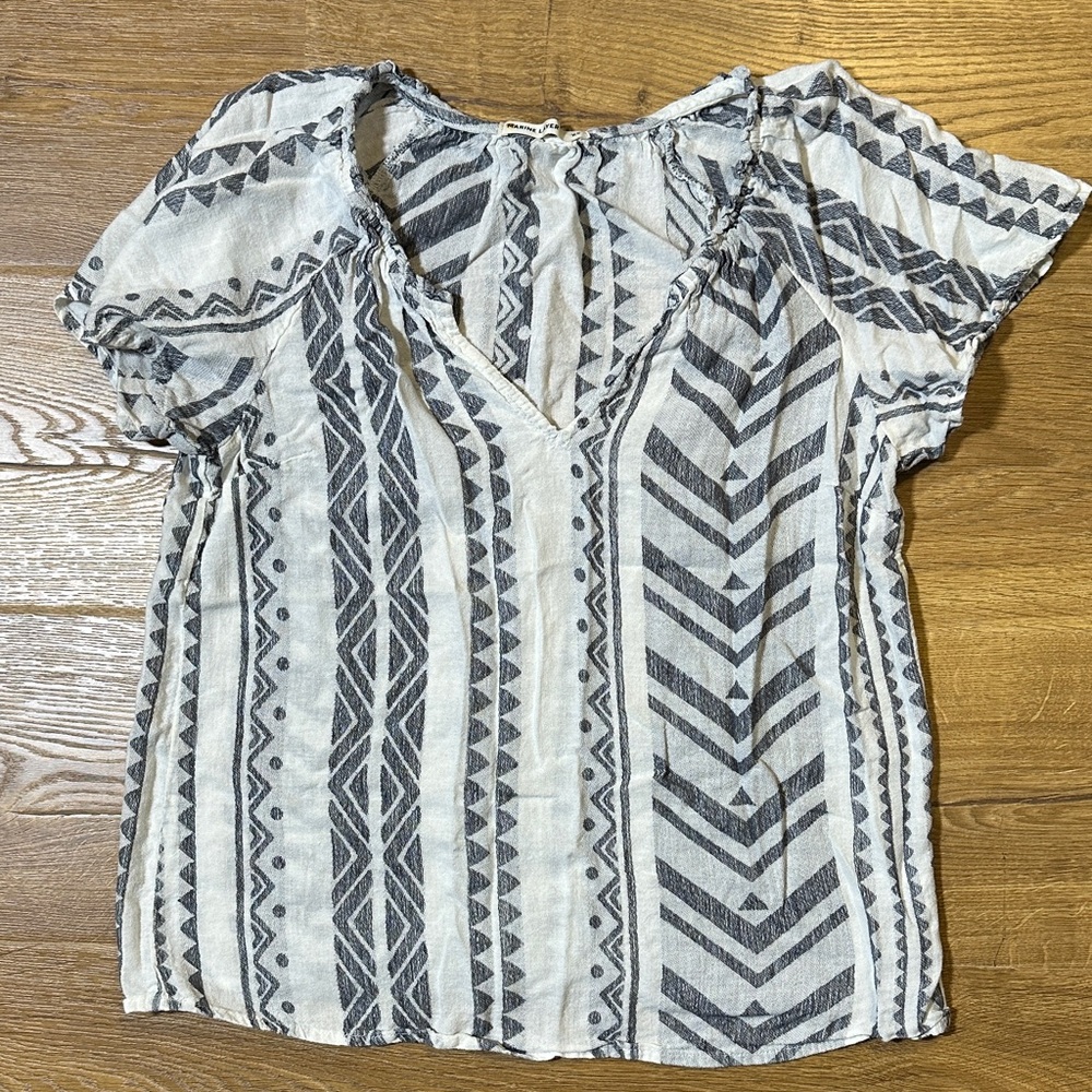 Marine Layer 100% Cotton Black and White Geometric Flutter Sleeve Blouse XS